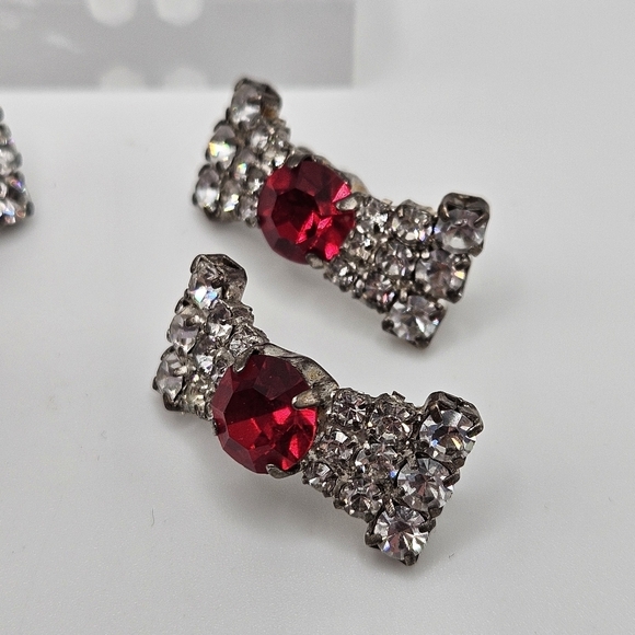 VINTAGE Art Deco Rhinestone Bowtie Pierced Earrings 3 Sets Pink, Blue, Red - Picture 3 of 4
